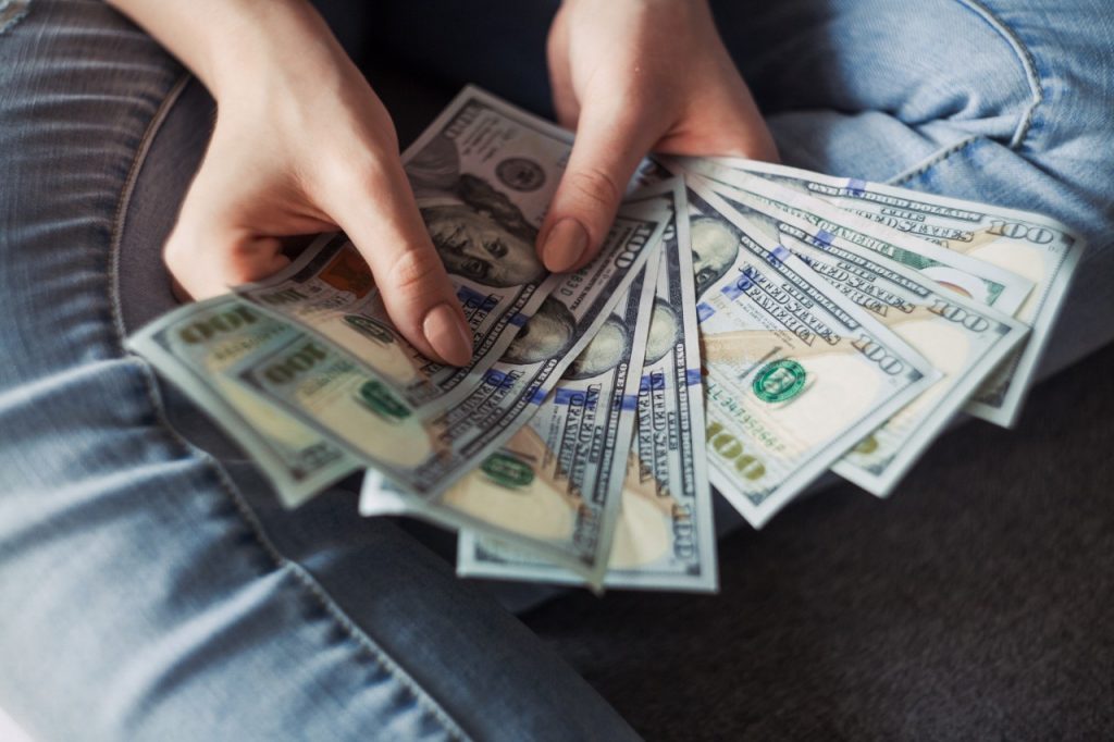 Instagram influencer charged in get rich quick scheme
