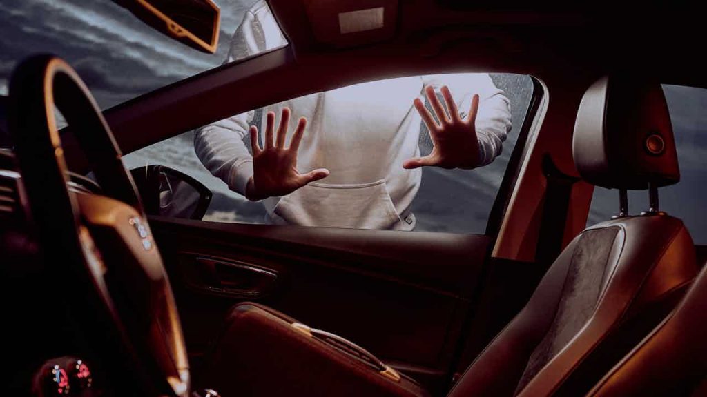 VIN cloning and curbstoning used car scams